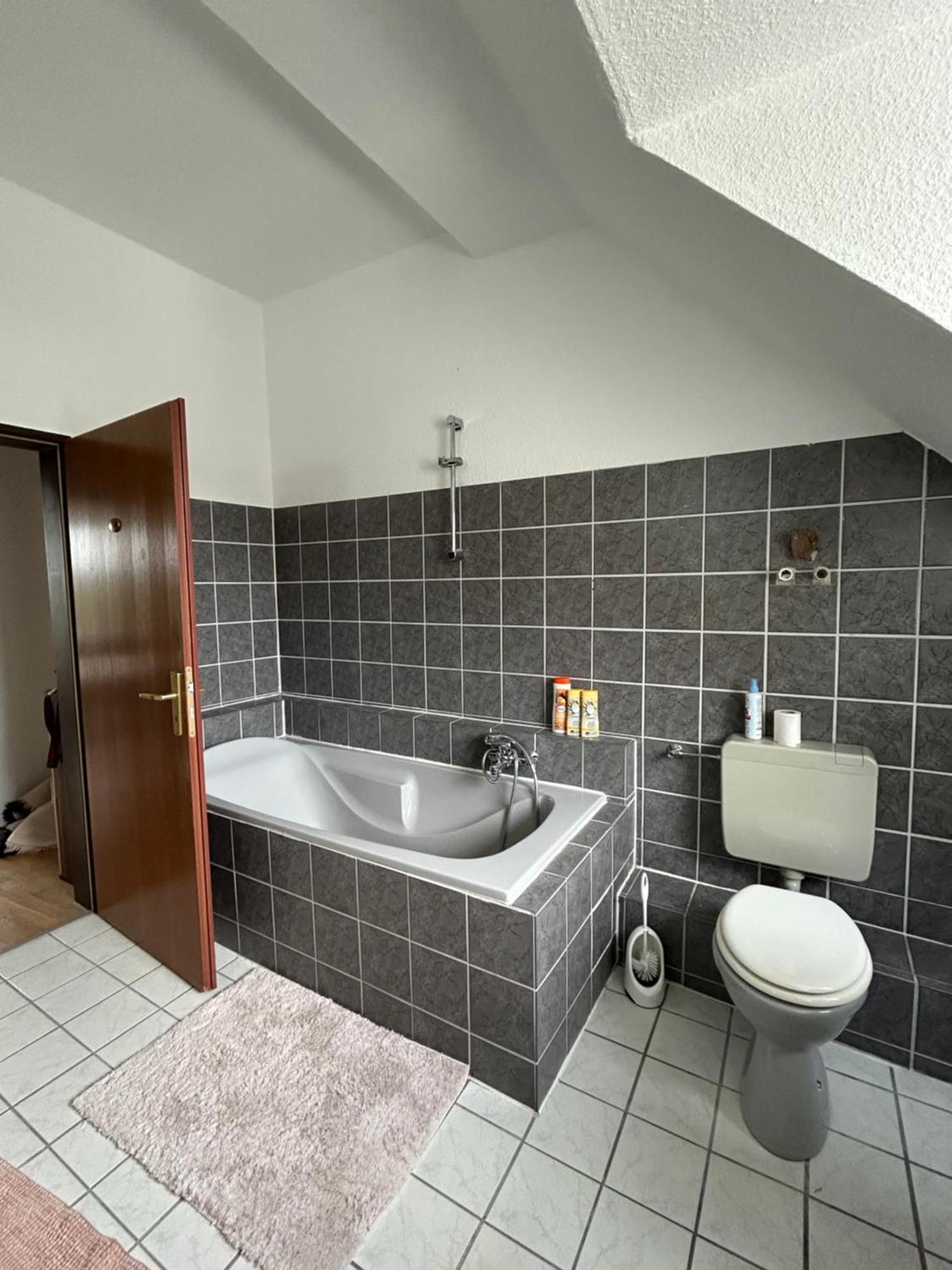 Wupa Flats Apartment Вупертал Екстериор снимка