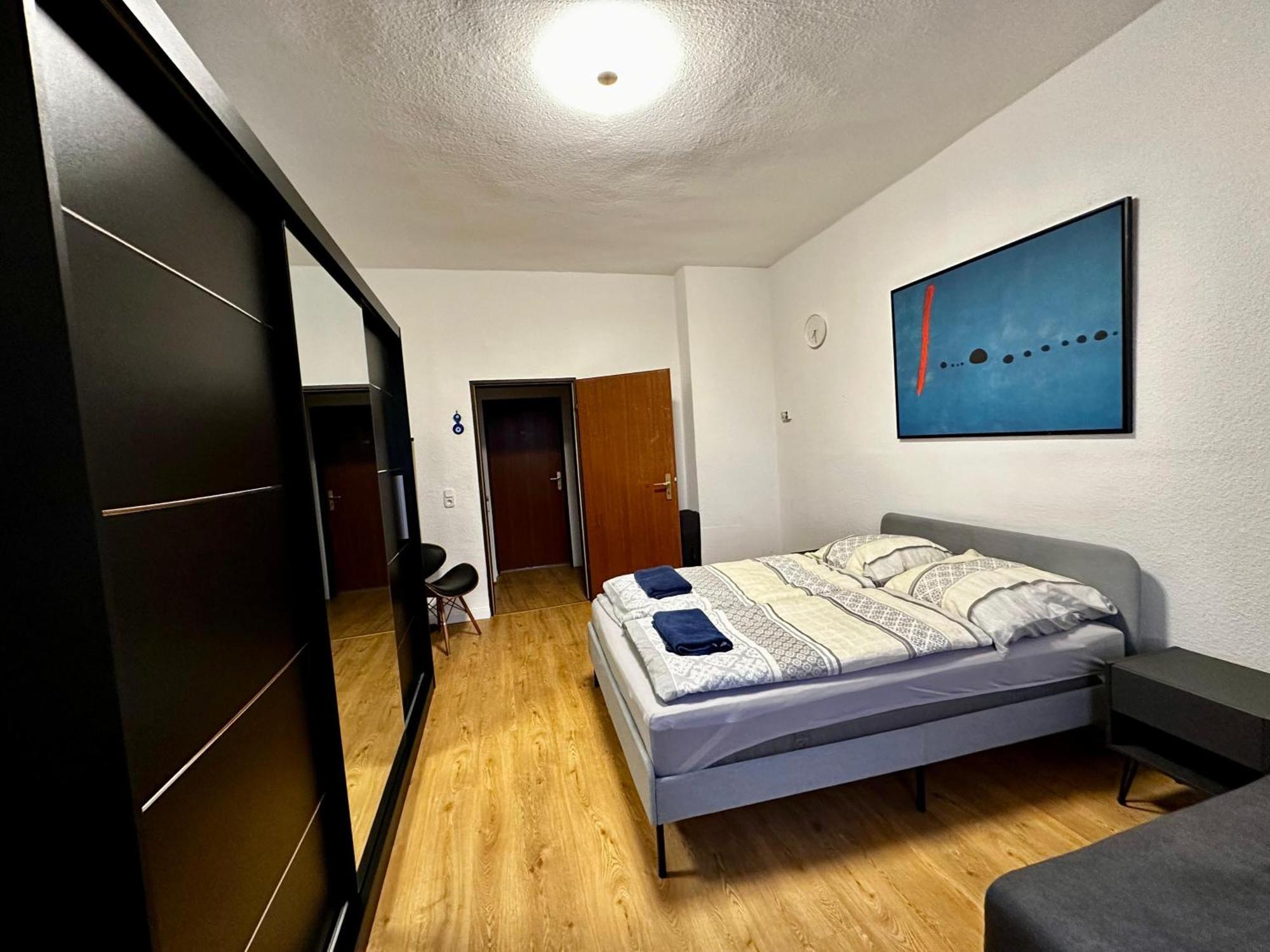Wupa Flats Apartment Вупертал Екстериор снимка