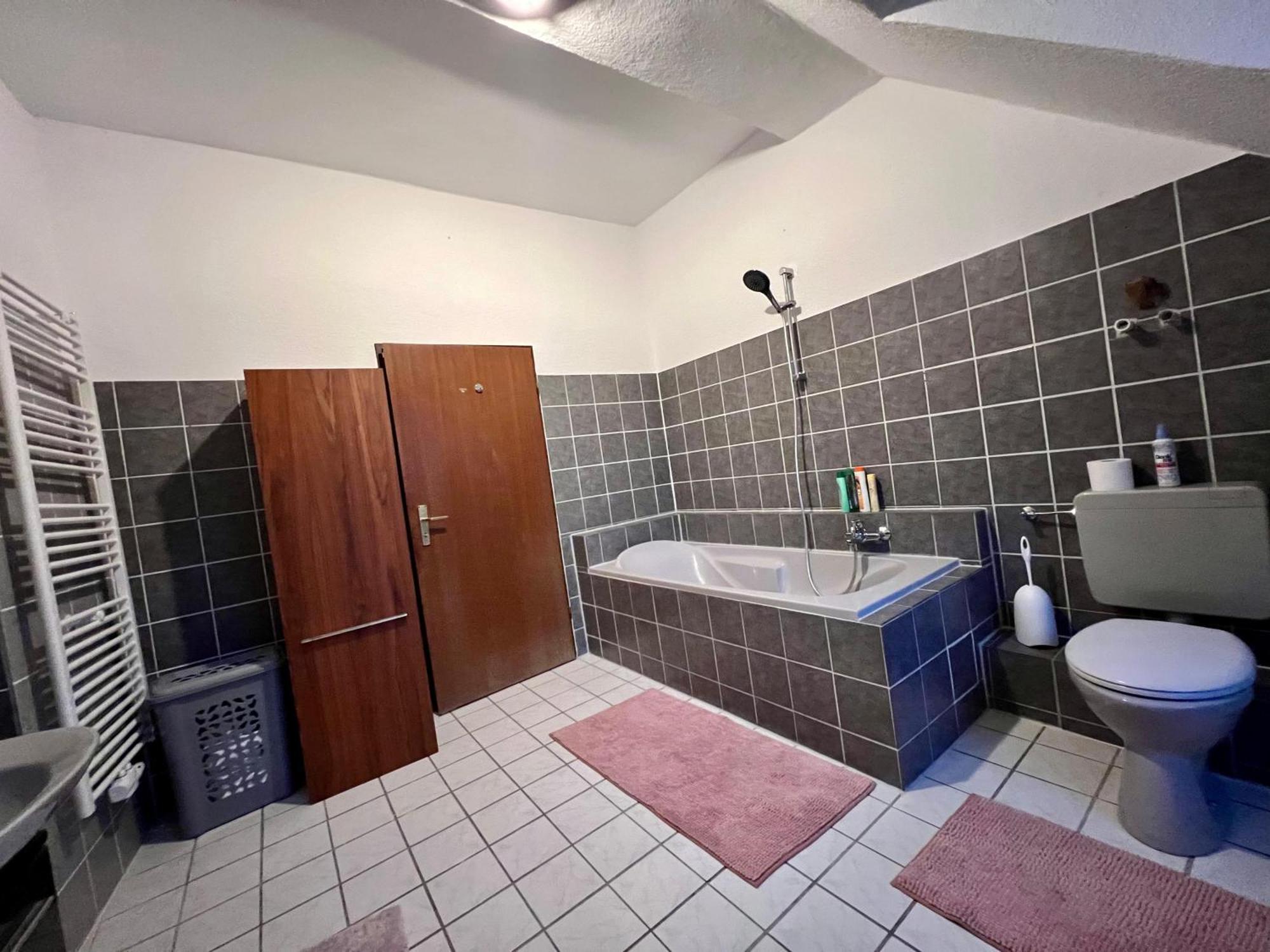 Wupa Flats Apartment Вупертал Екстериор снимка